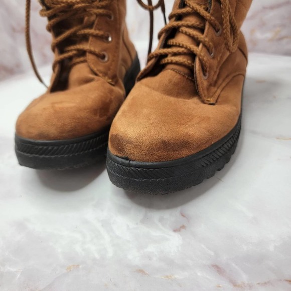 SQL Tie up sherpa interior faux suede combat boots - Picture 3 of 11